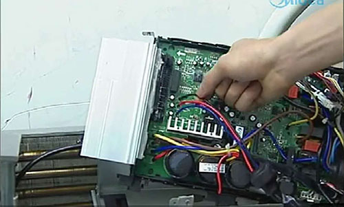 盐都美的空调电话是多少